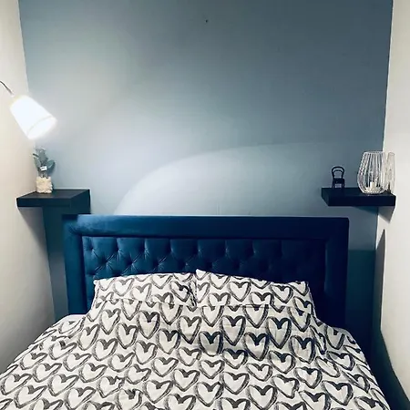 Pure Of Joy Centre アパート *