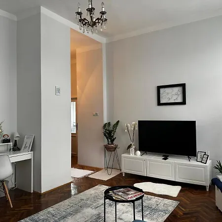 Pure Of Joy Centre Apartment